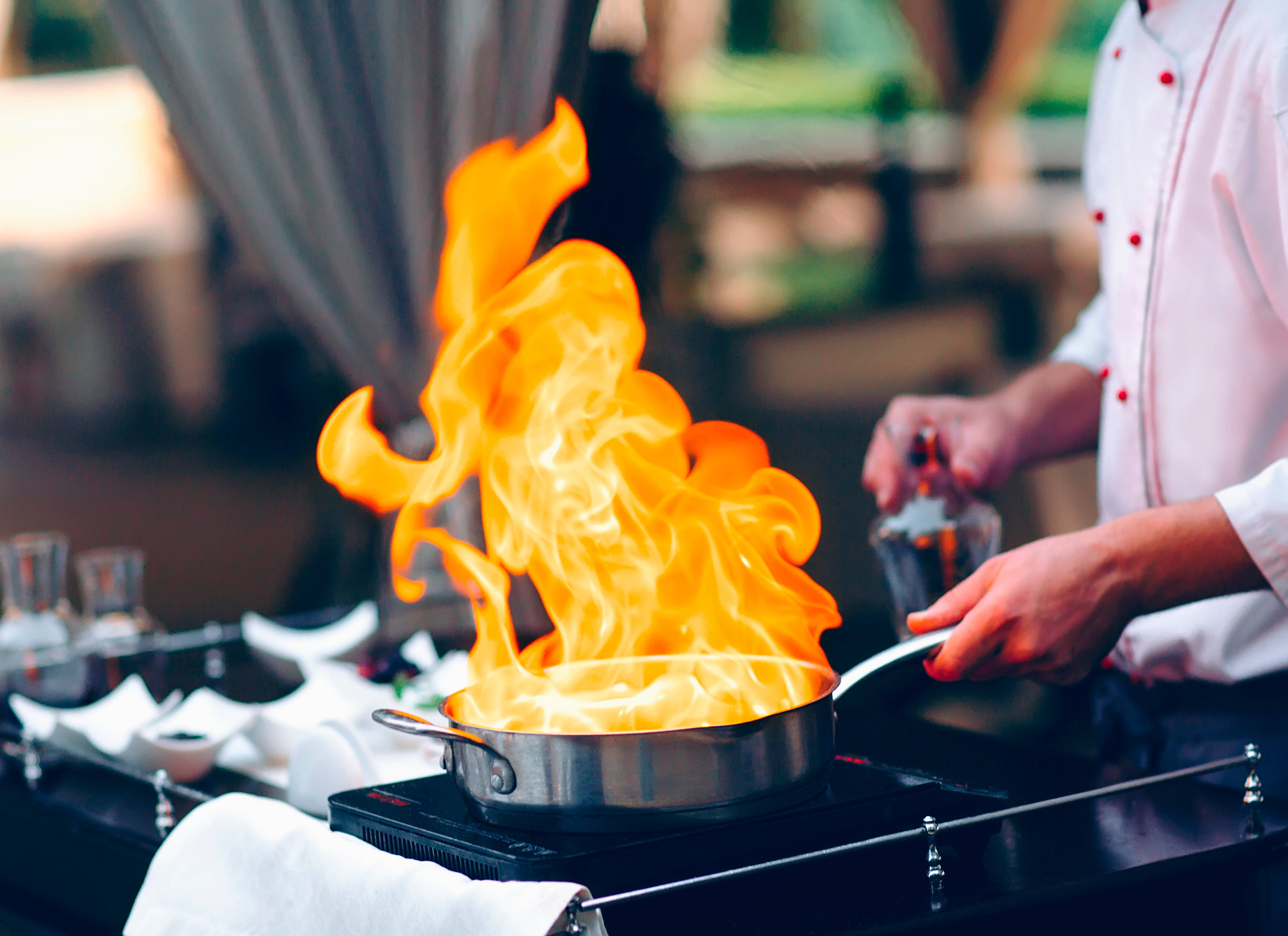 Chef cuisinier en direct