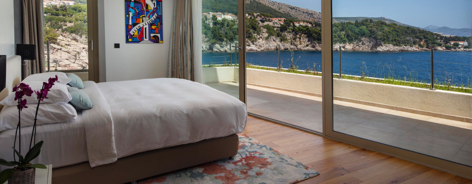 Fă-ți bagajele și bucură-te de 10% reducere la camere și 15% reducere la apartamente