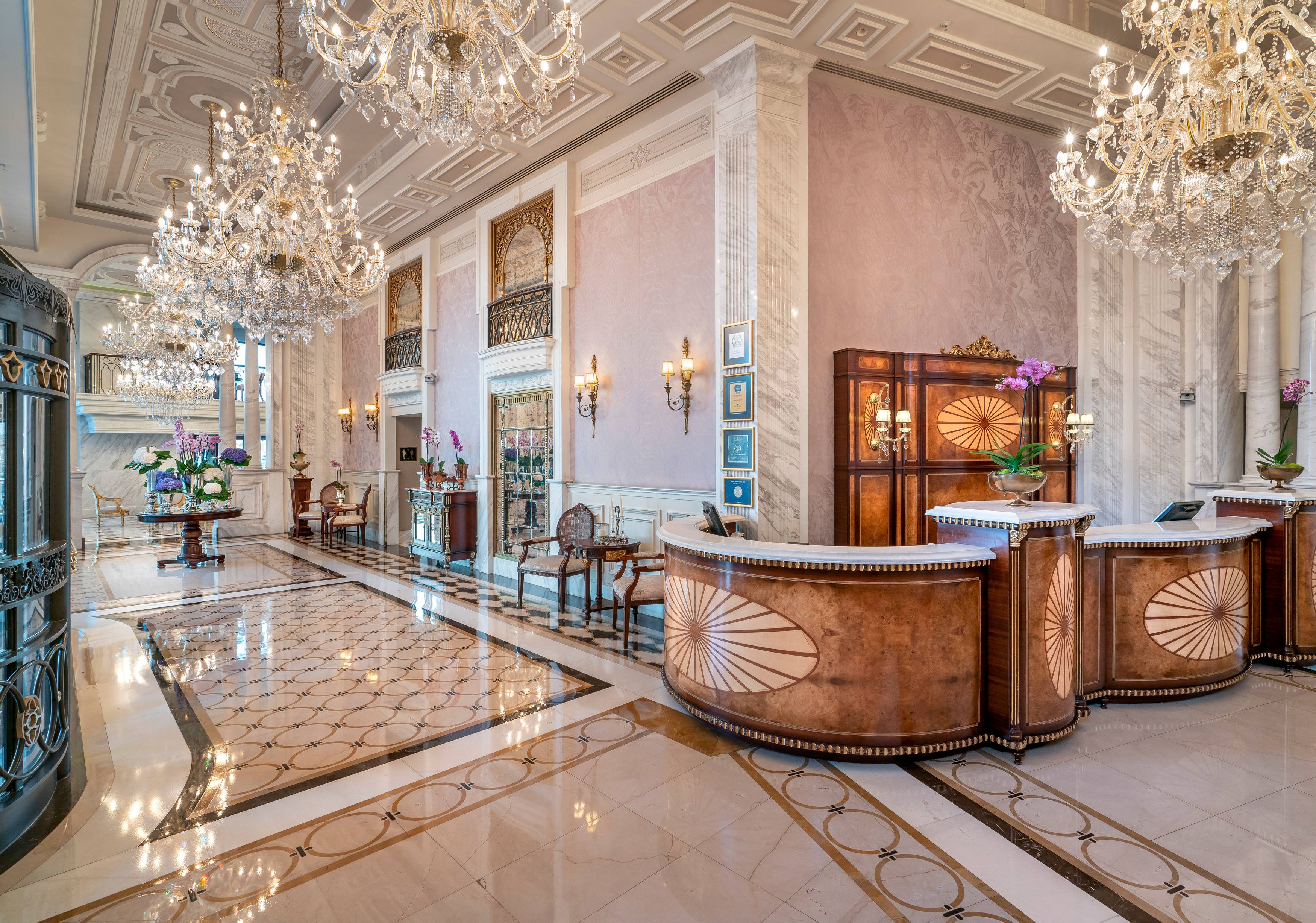 Experimentați vacanța de lux