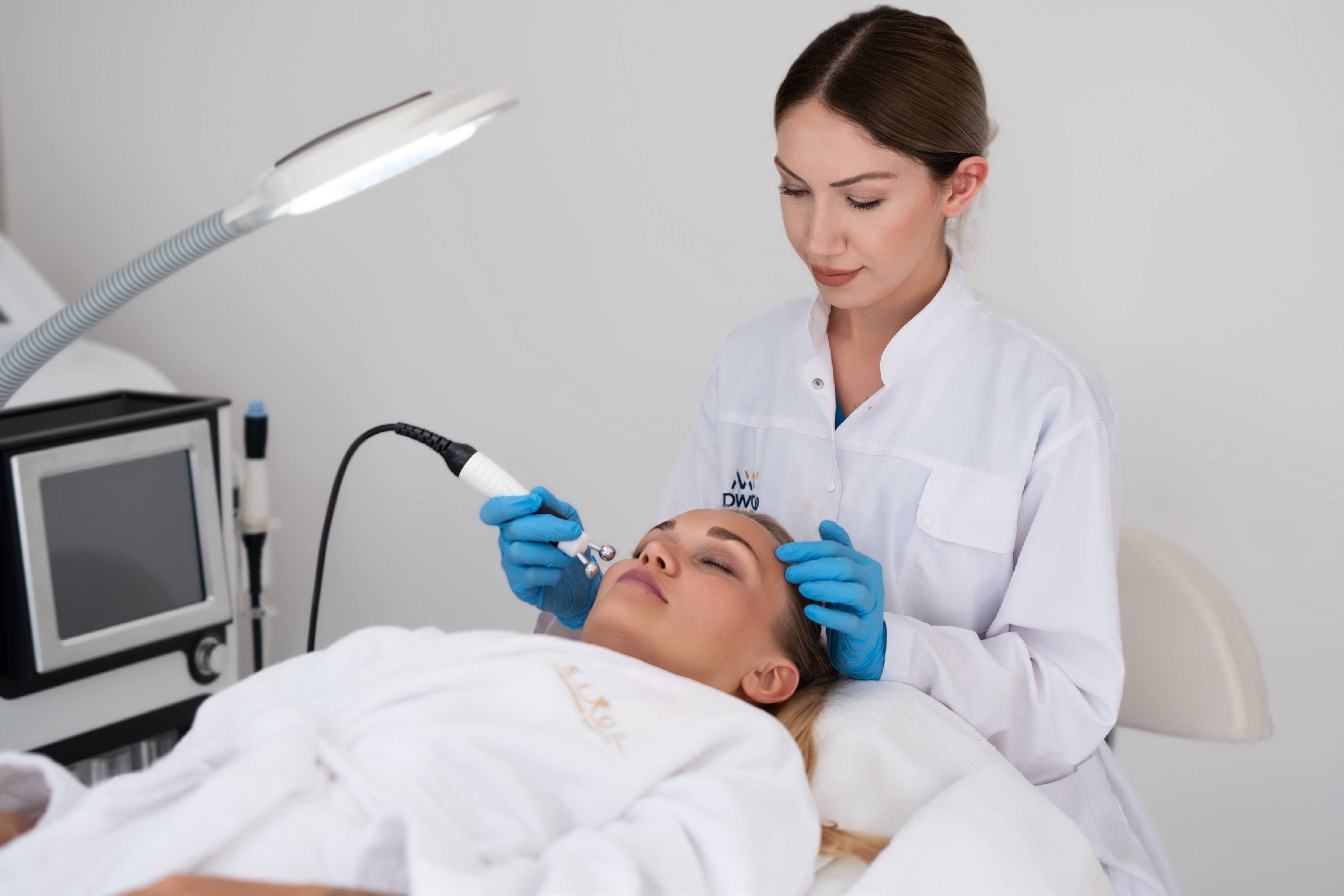 Medworld - Facial Treatment