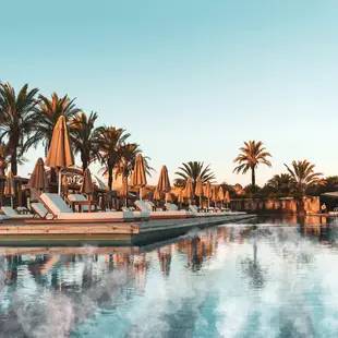 வெளிப்புற பி