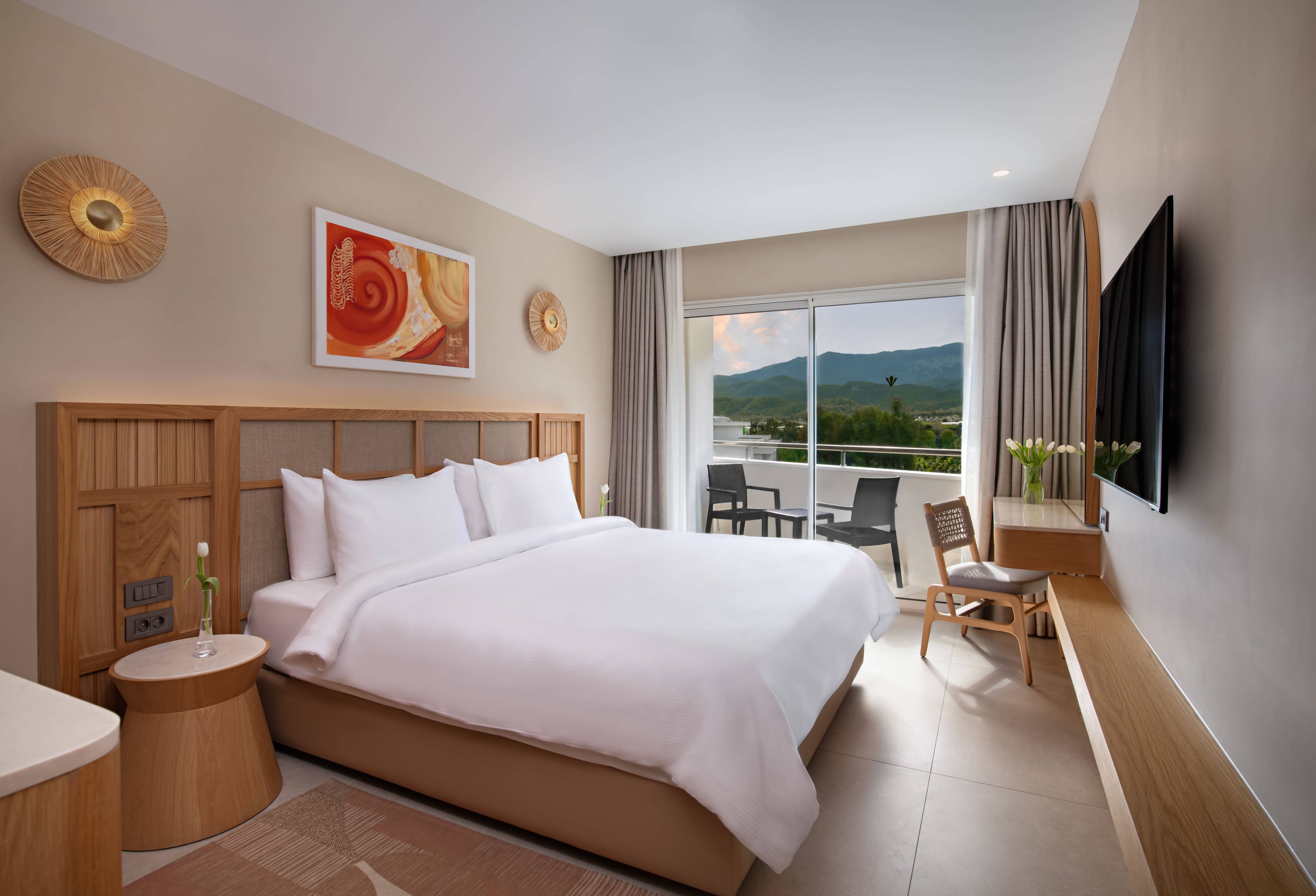 Deluxe Family Suite Garden View