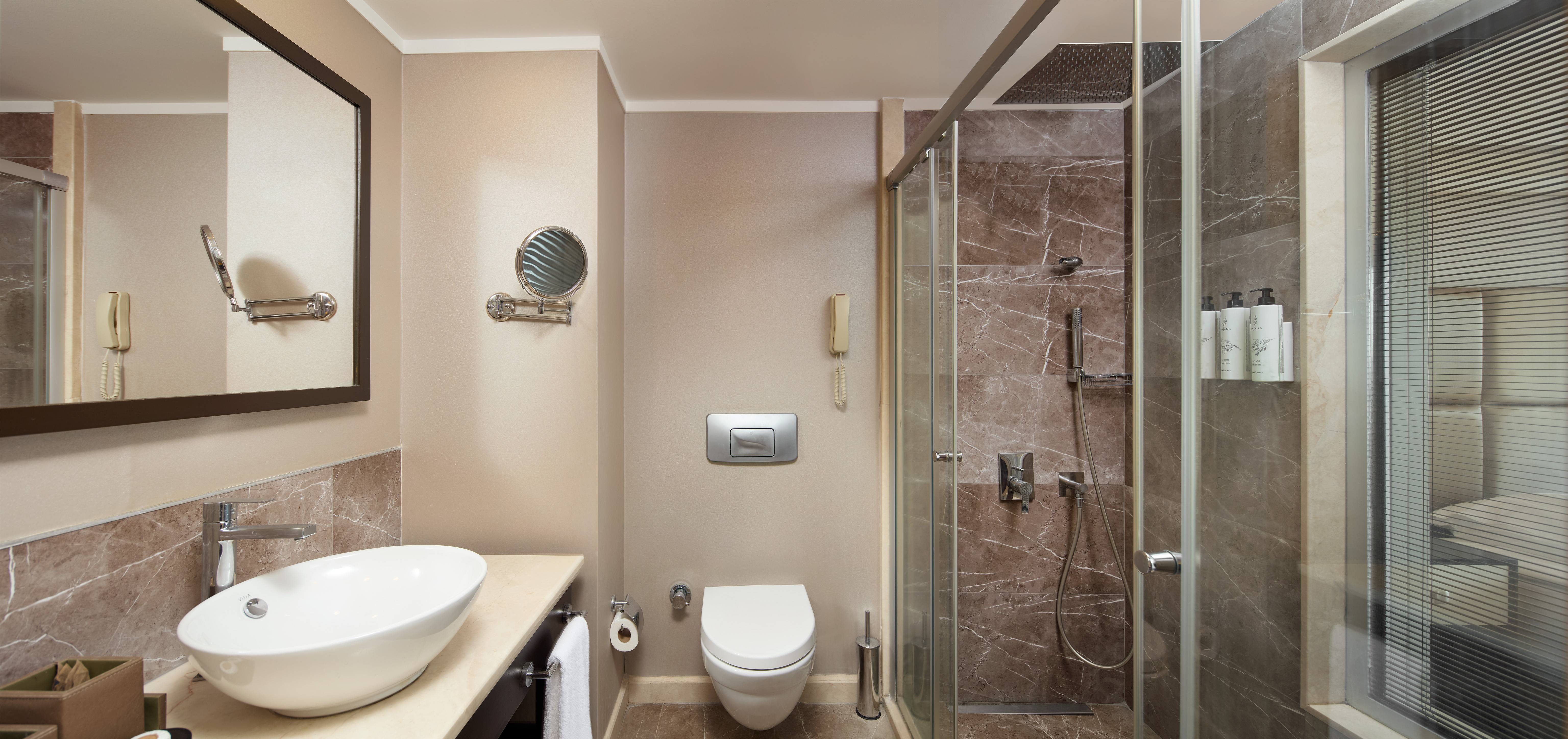 Friends Suite Deniz Manzaralı Oda