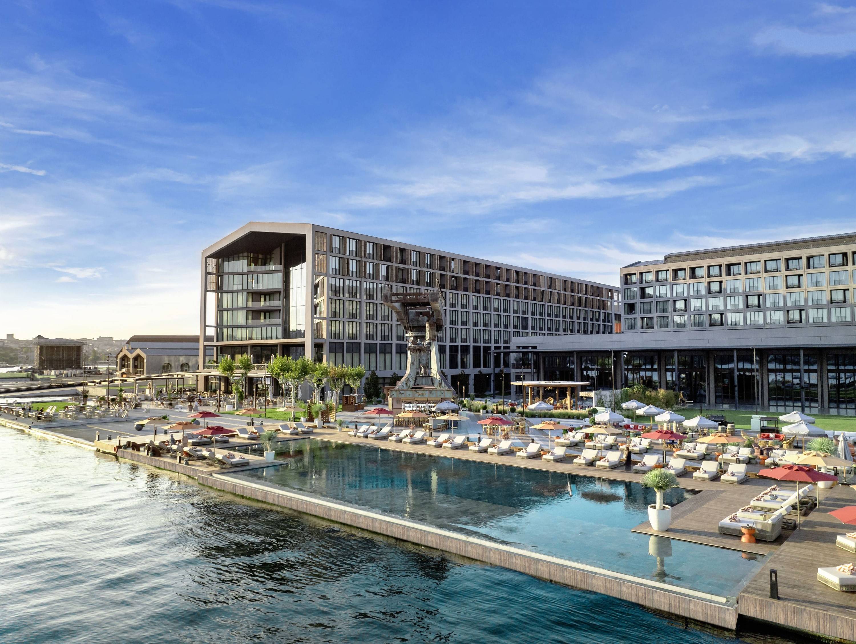 Обзорная картина Rixos Tersane