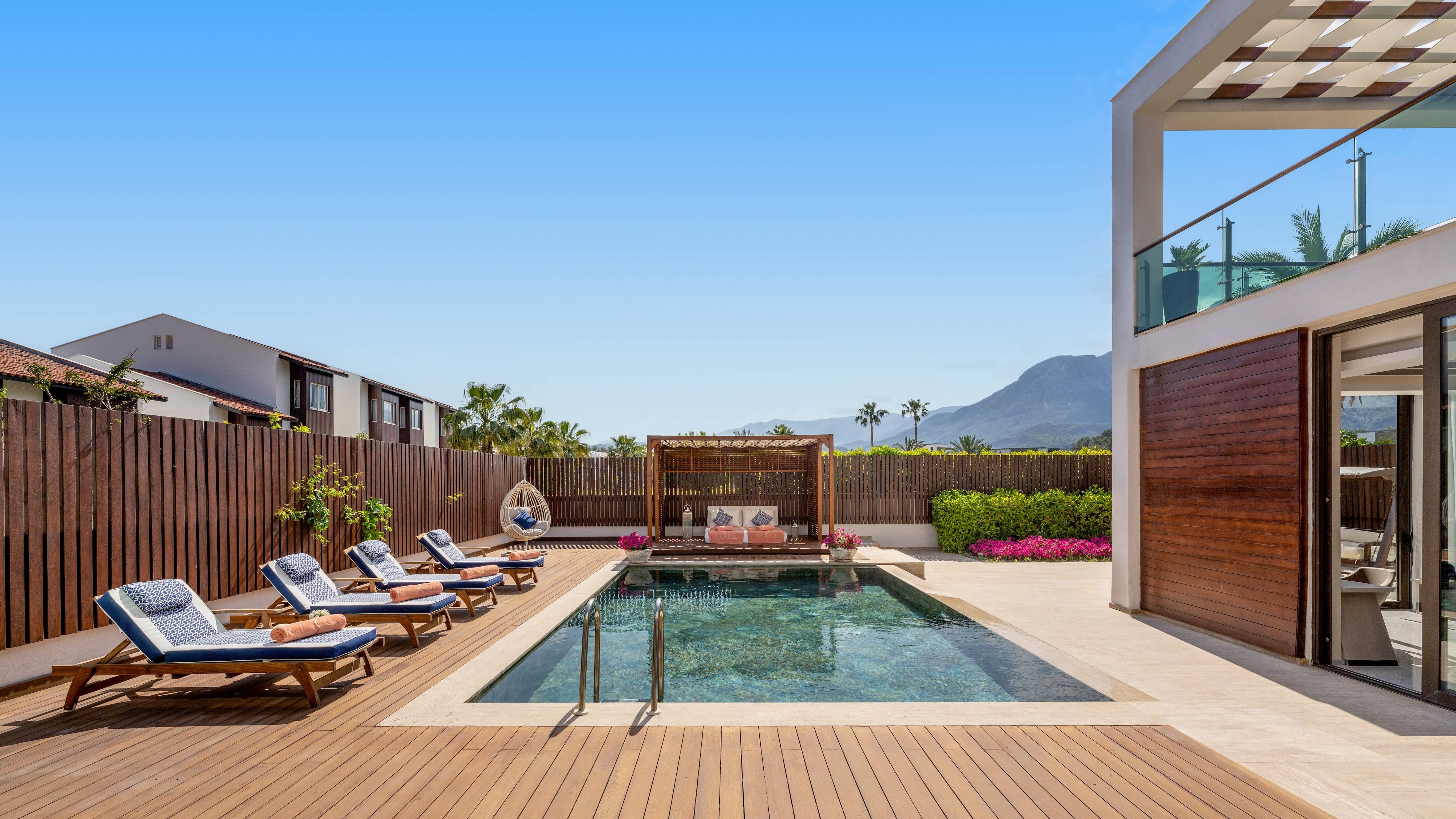 Superior Villa