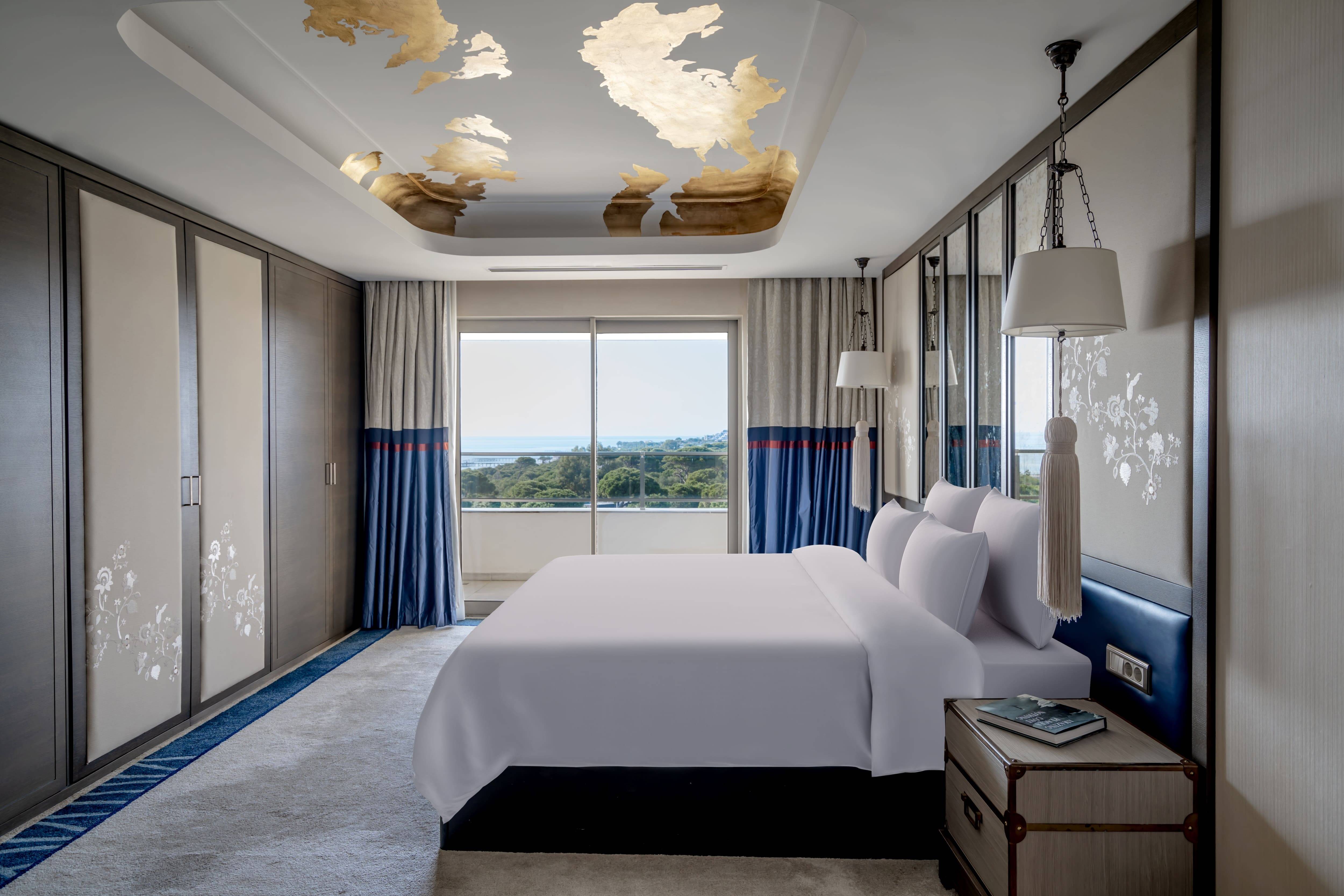 Queen Suite