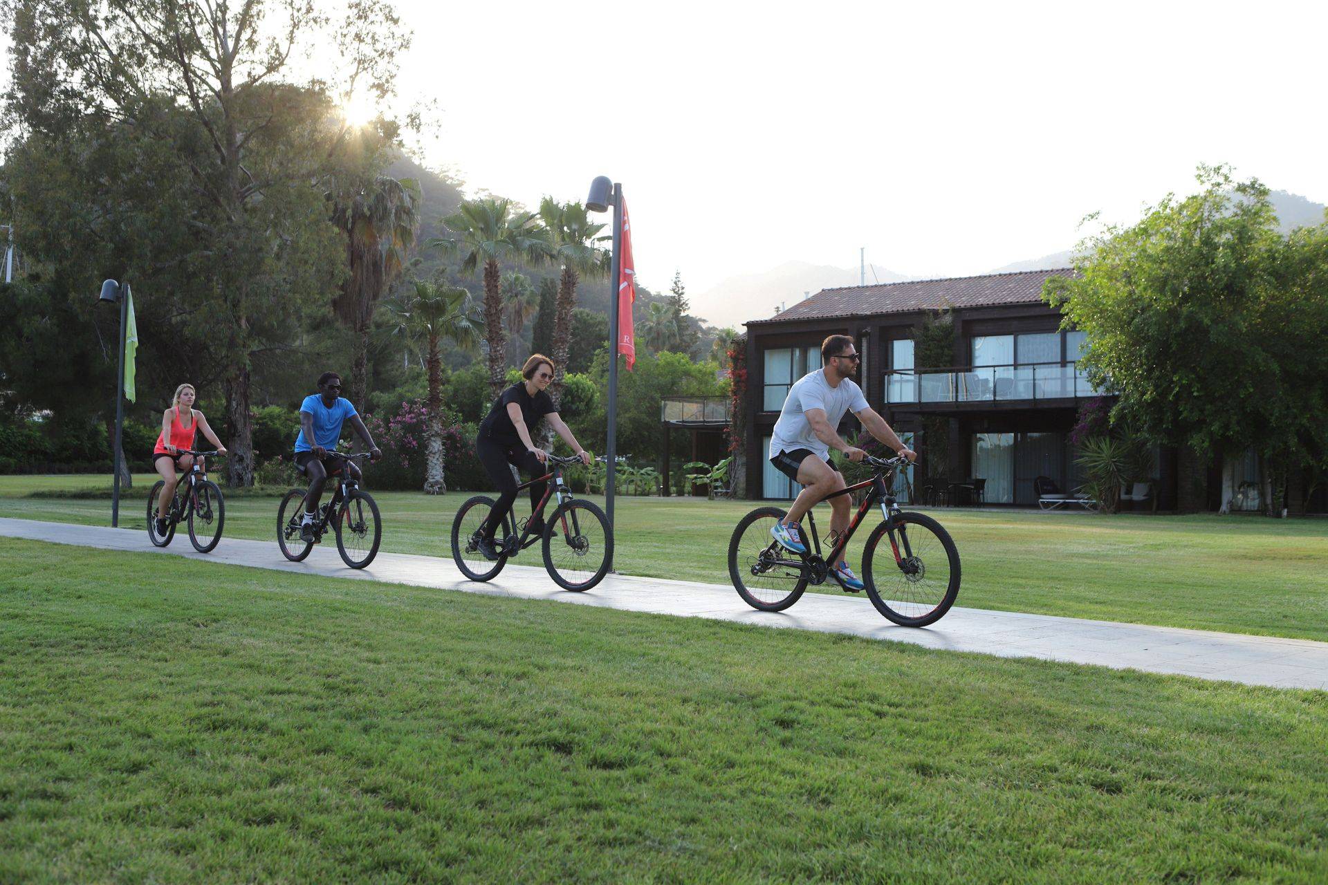 Exclusive Sports Club