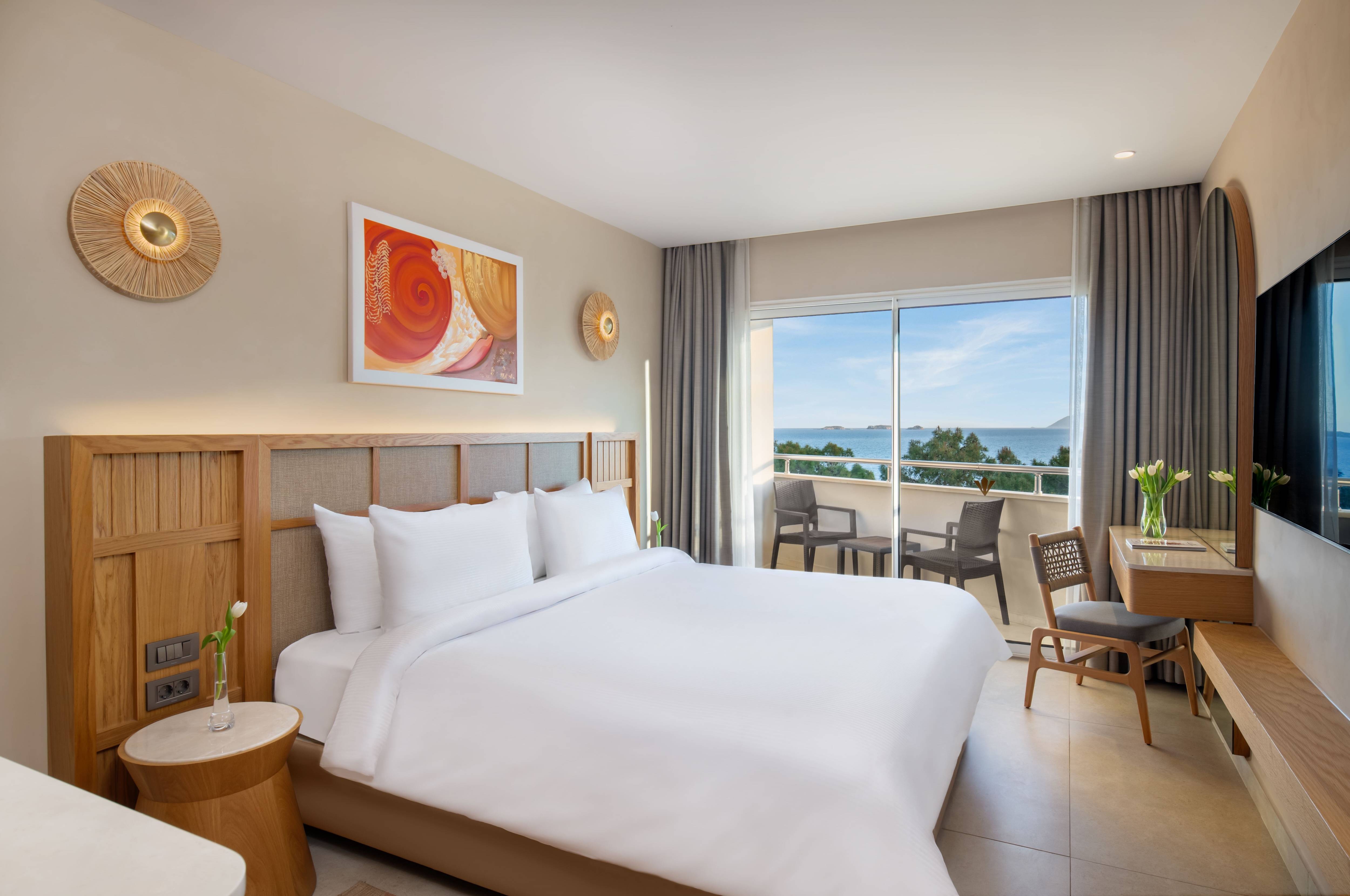 Deluxe Family Suite Sea View