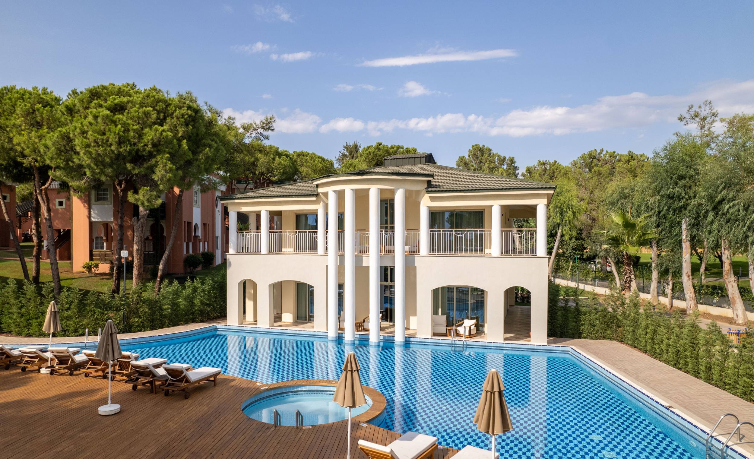 Executive Villa