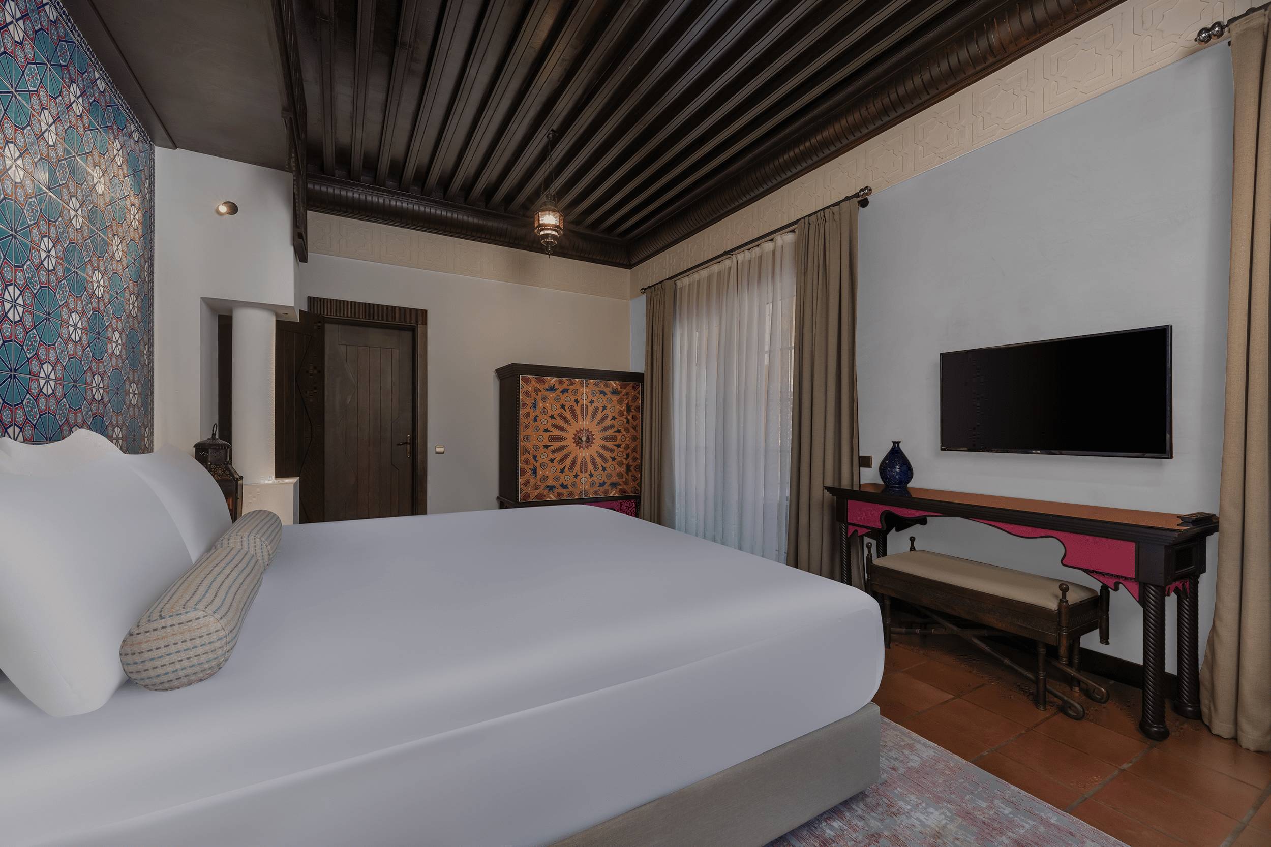 Orient Suite with Jacuzzi