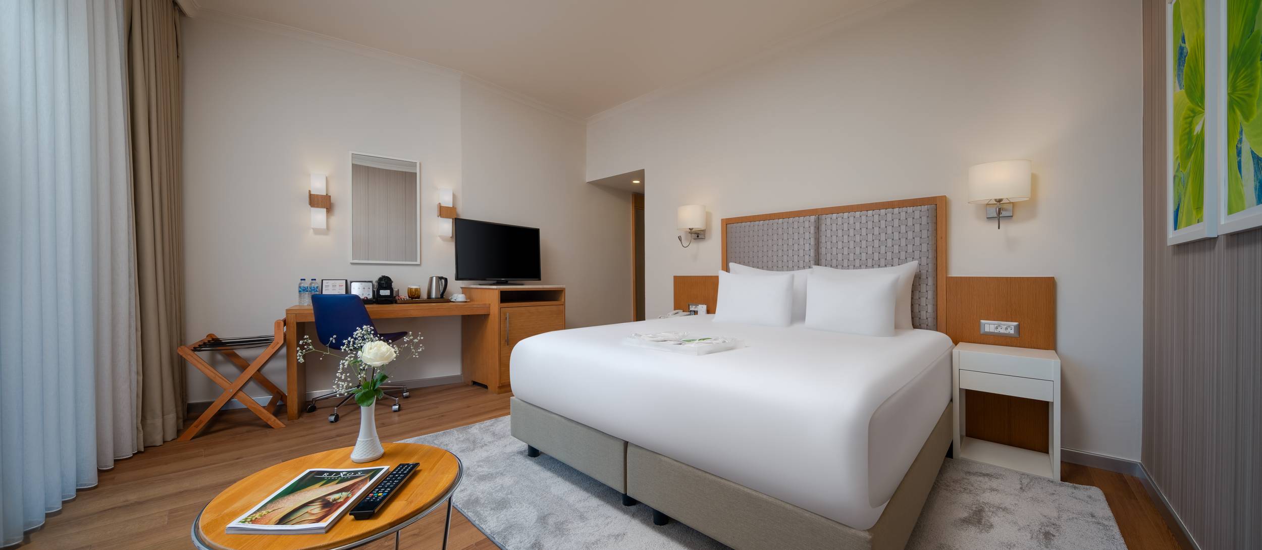 Standard Large Garden View Room with Balcony