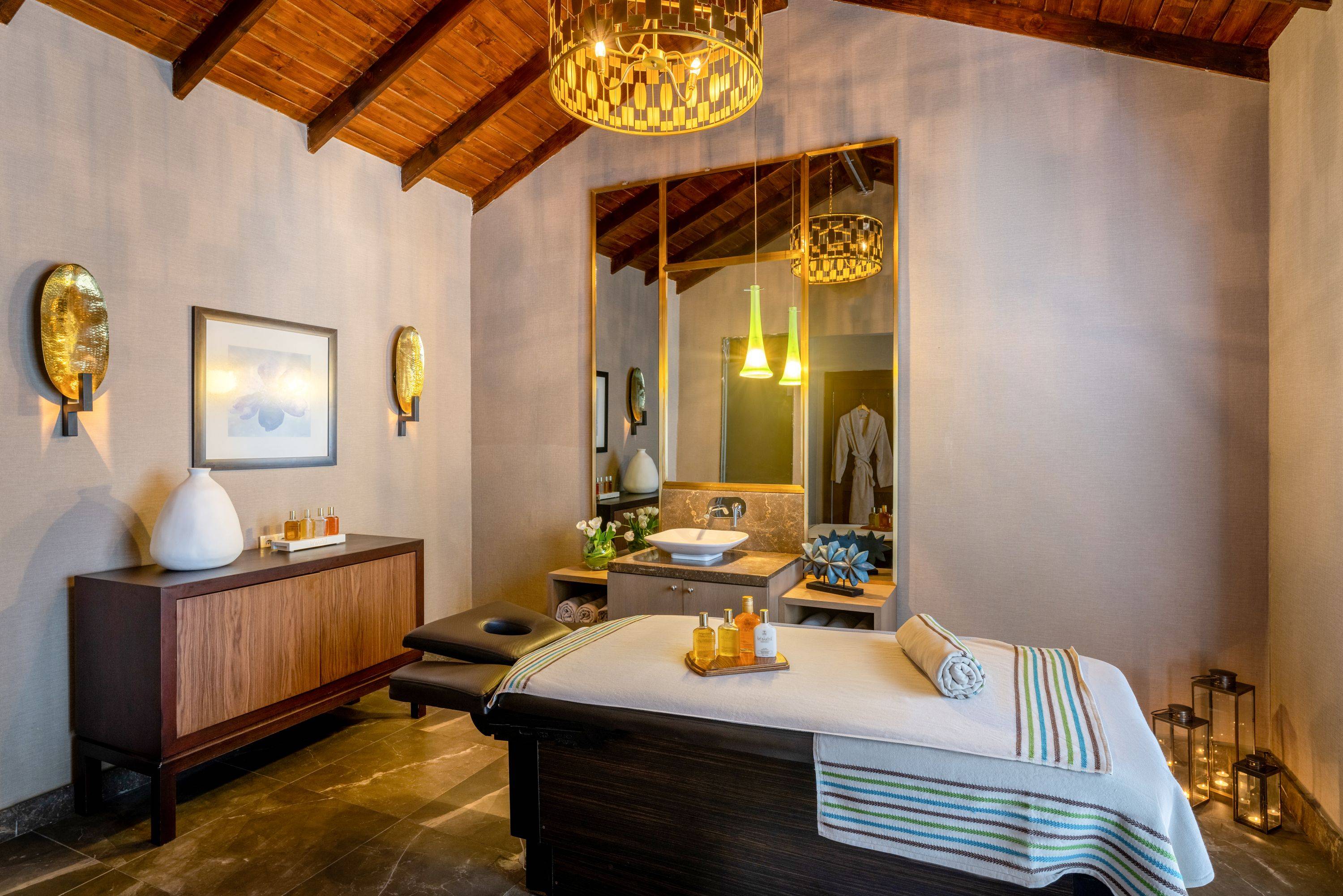 Anjana Spa