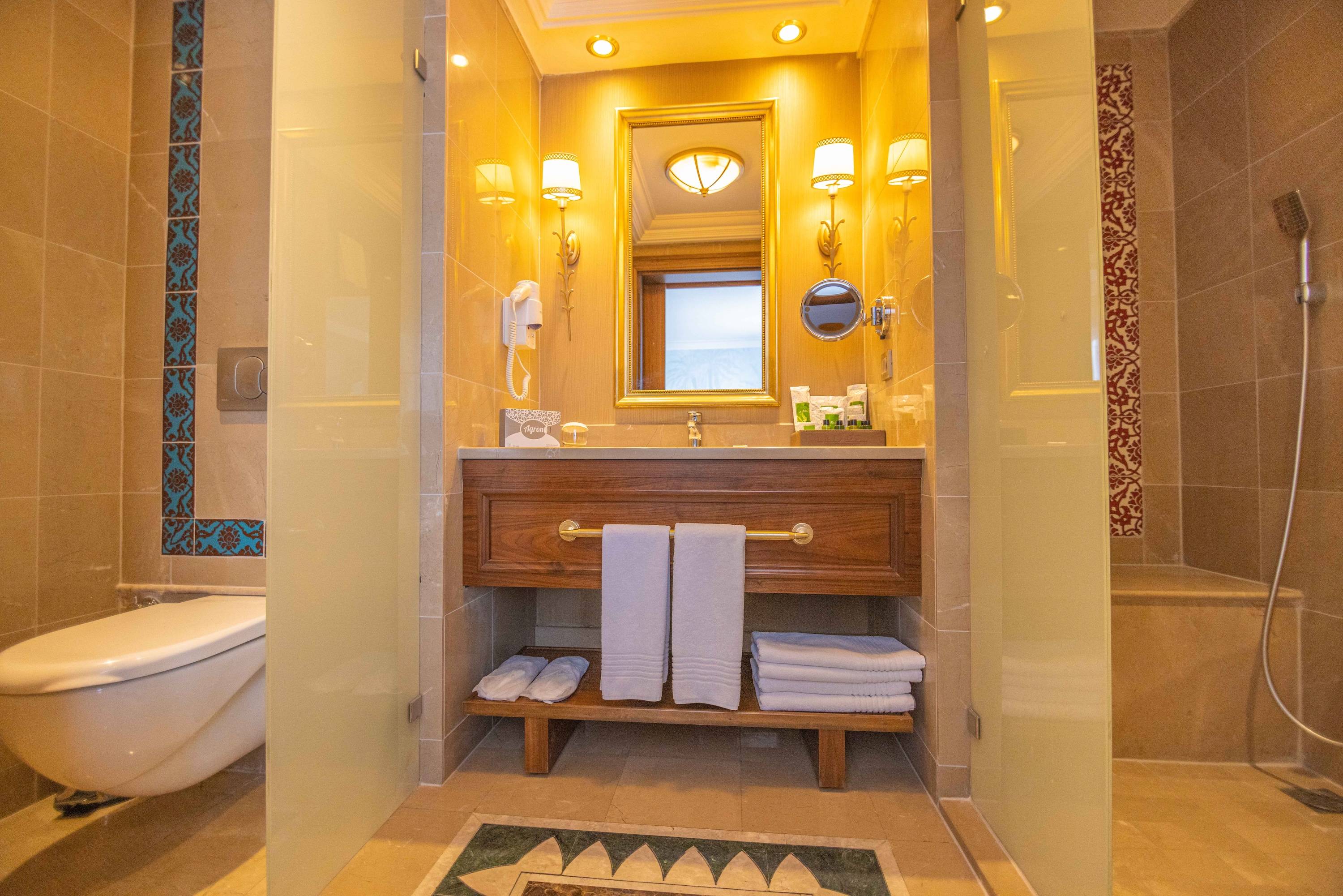 جناح سوبيريور، إطلالة على الحديقة