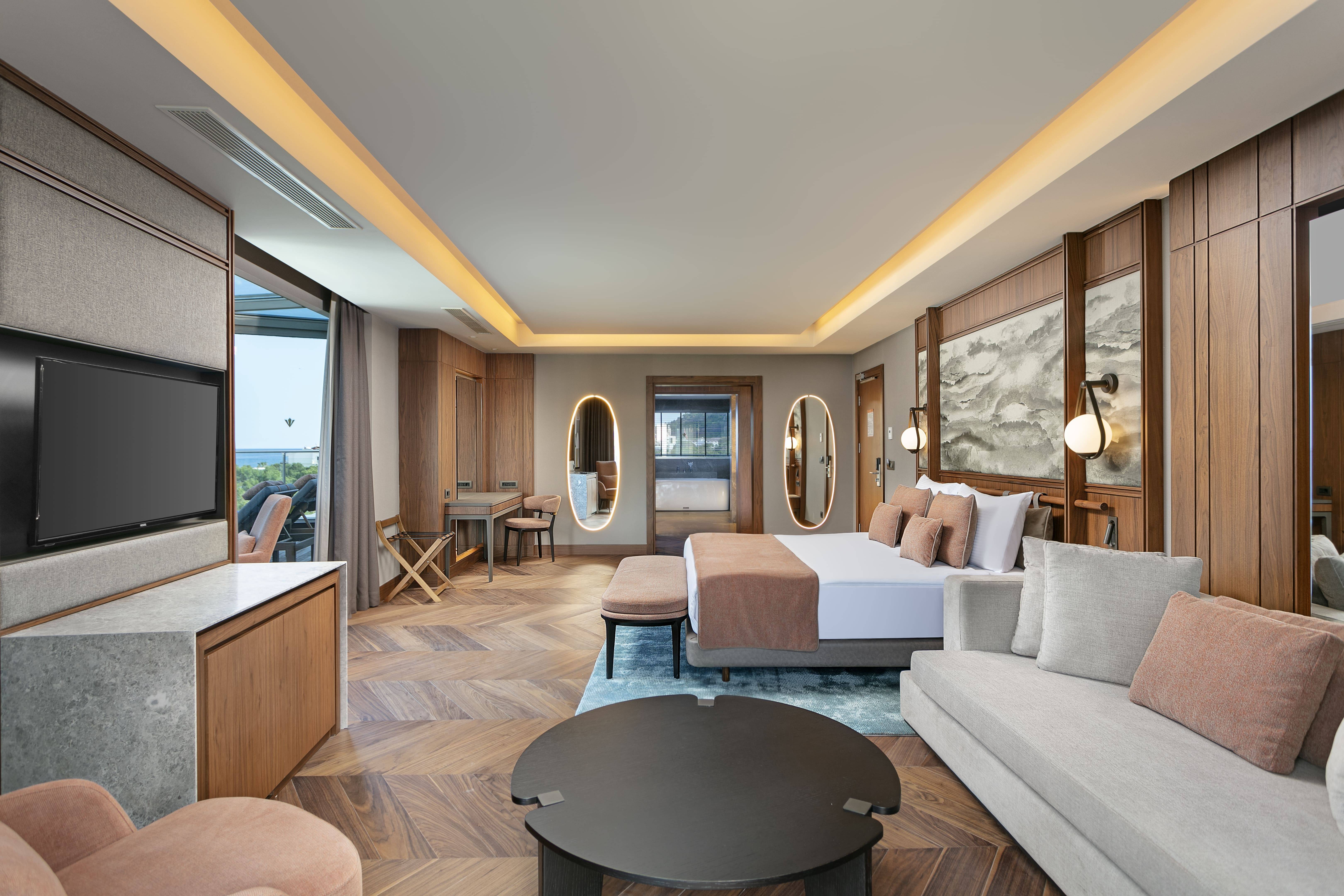 Marine Jacuzzi Room