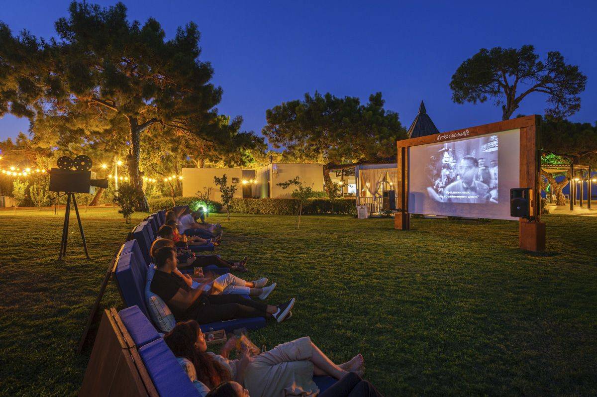 سينما الهواء الطلق