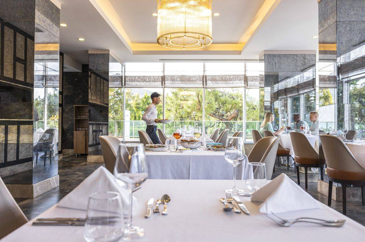 مطعم فلافور