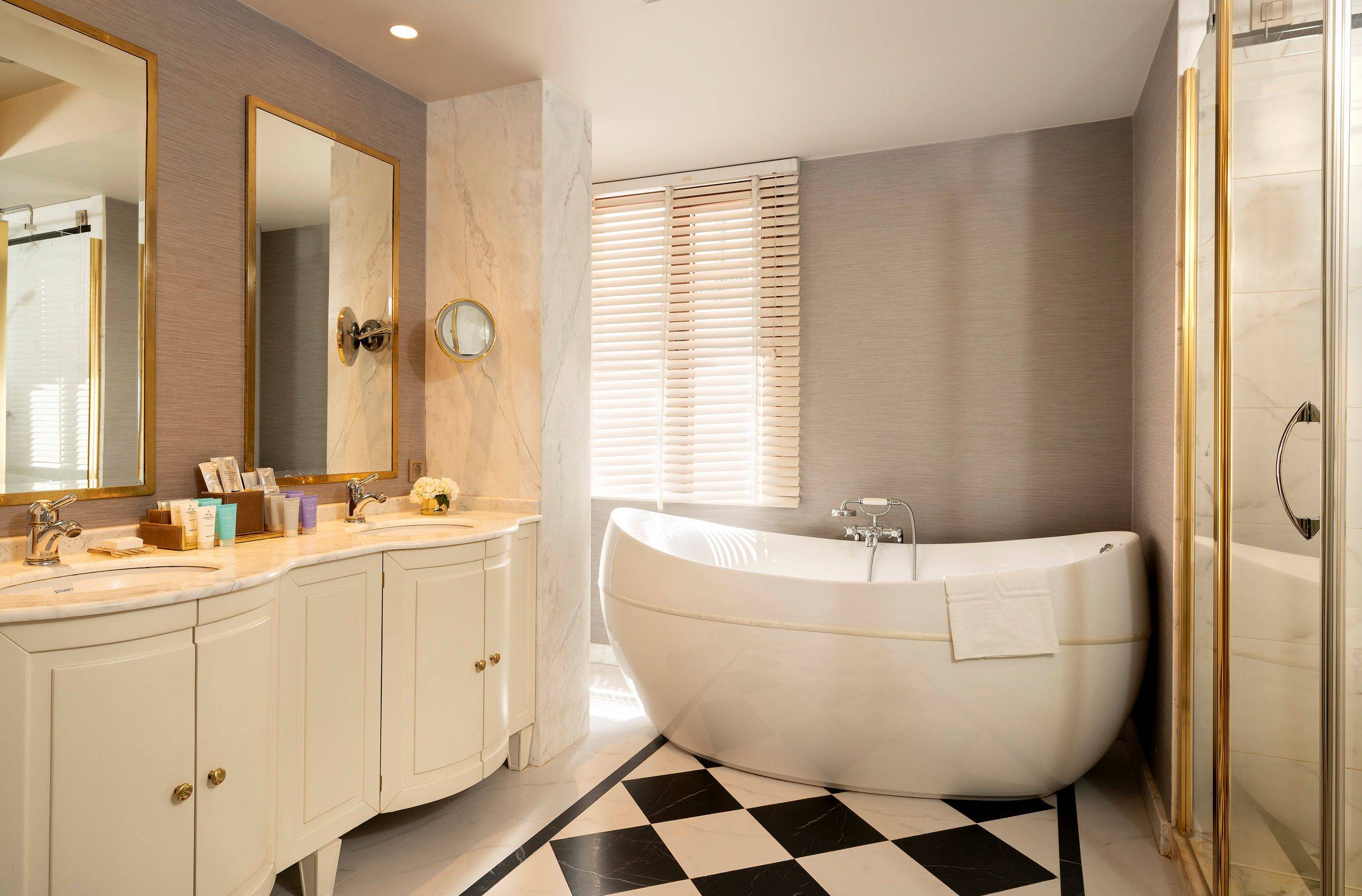 Rixos Pera İstanbul Grand Suite - Bathroom