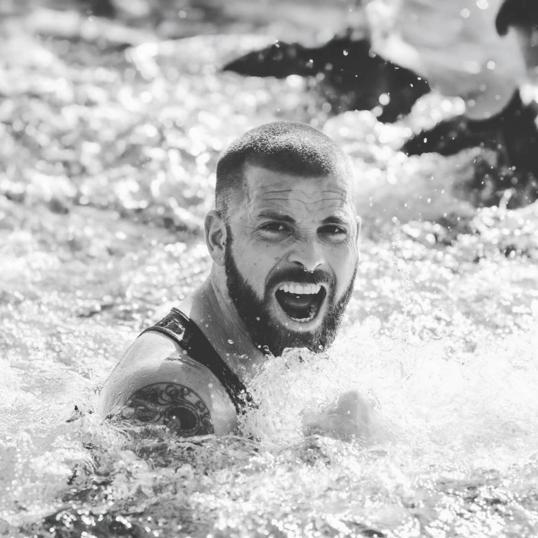 வாய் திறக்காத பேச்சு