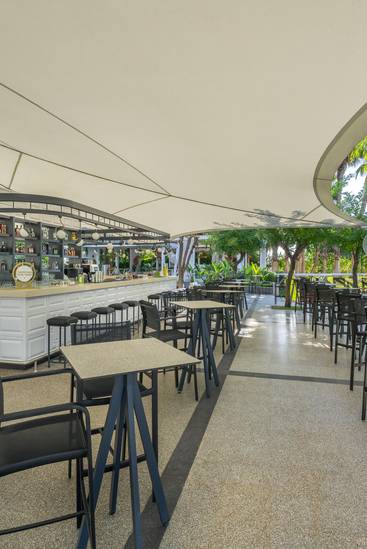 Tropic Bar