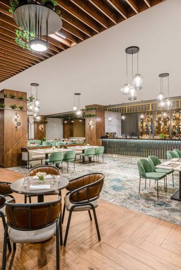 People Restaurant