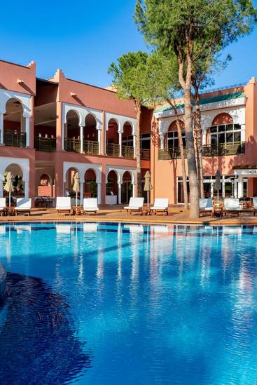 Orient Pool Bar